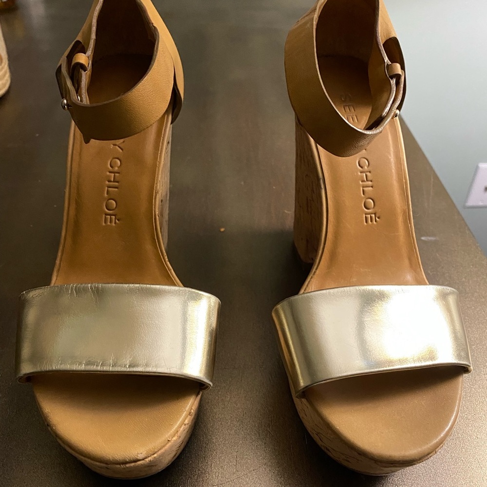 Women ‘s See by Chloe wedge sandal